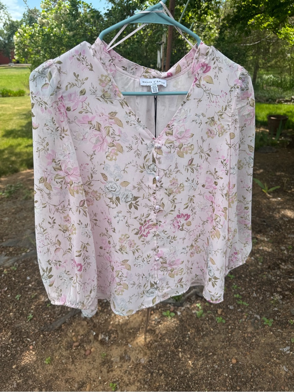 Maison d’Amelie Light Pink Floral V-Neck Slip on Button Blouser
